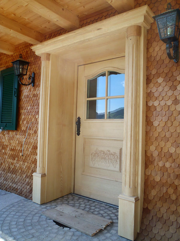 Schußhemmende Haustüren | Schreinerei Burchert